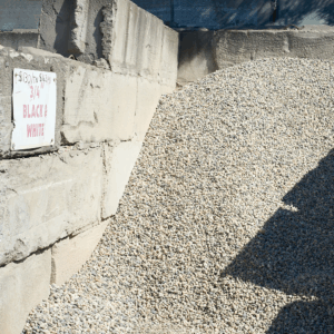 Black & White 3/4″